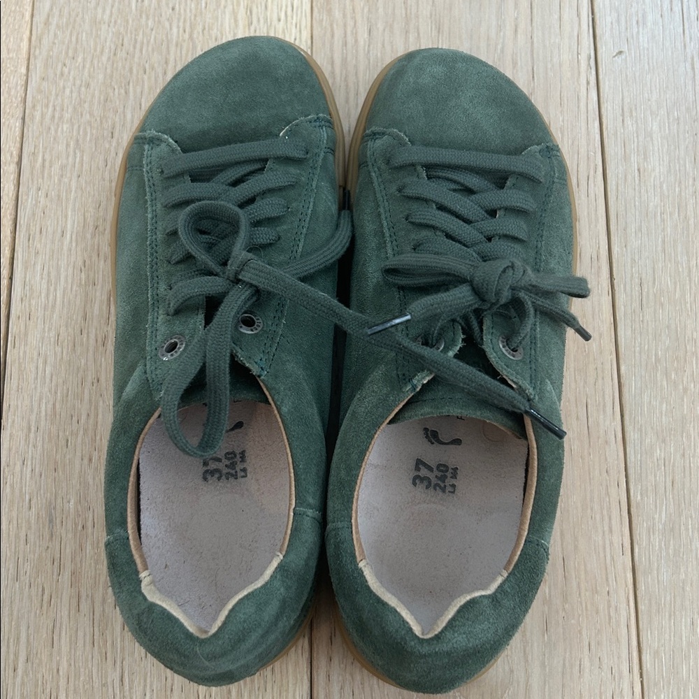 Nwot Birkenstock - image 3